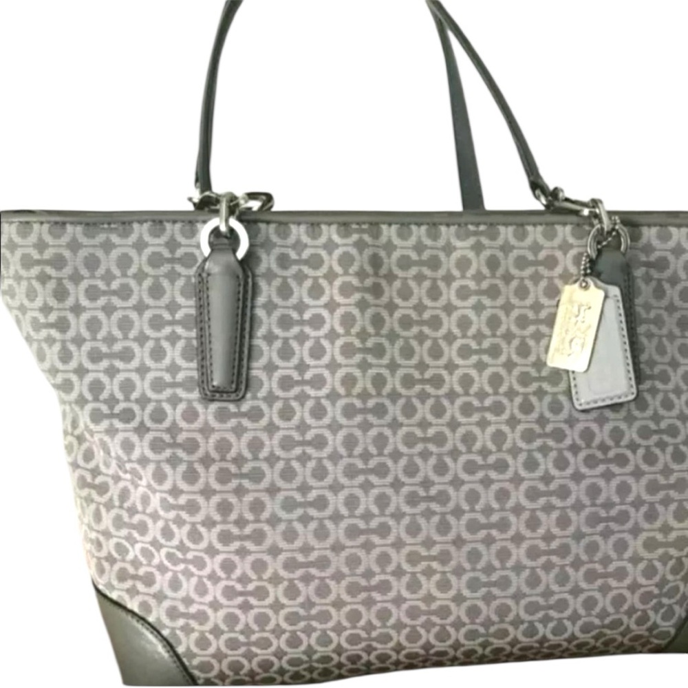 COACH SIGNATURE PURSE // Mini C’s SHOULDER / TOTE GRAY
